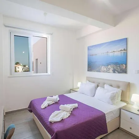 Ymnia 1 Villa